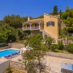 Villa Angela By Villa Plus